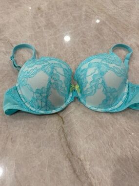 Victoria Secret Body by Victoria Lined Perfect Coverage Turquoise Lace Bra 36C